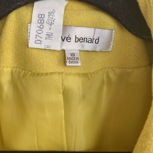 Harve Benard Coat - Picture 4 of 11